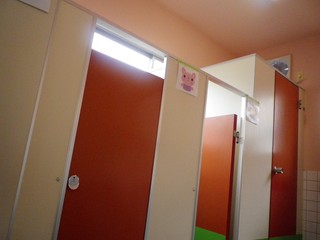 1階トイレ2.JPG