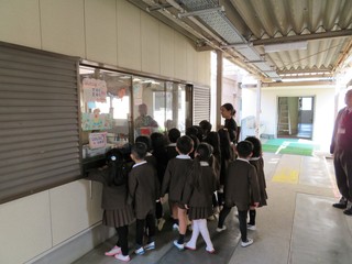 ぶどう売店.JPG