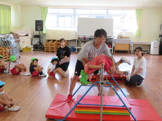 鉄棒1.JPG