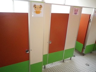 1階トイレ.JPG