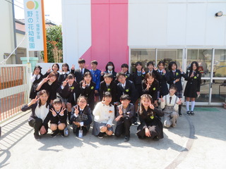 R7.3.23卒園児.JPG